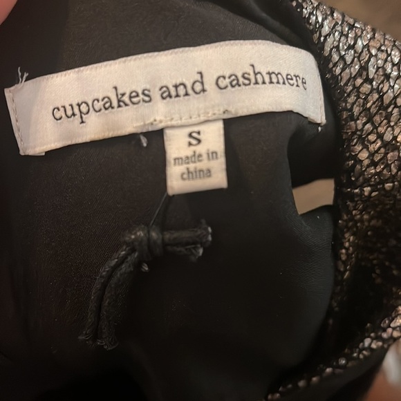 CUPCAKES & CASHMERE MOLLIE Metallic Shift Dress S - Picture 6 of 9